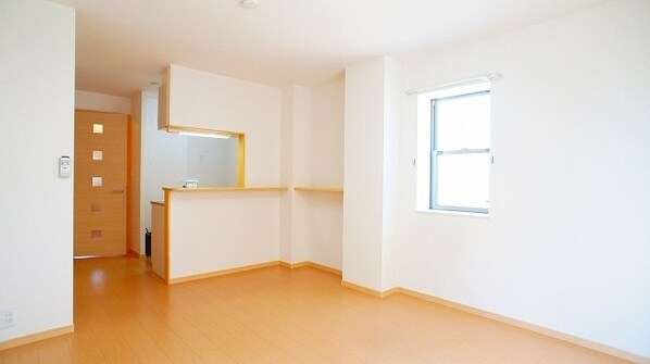 クラスターヒル・IIの物件内観写真